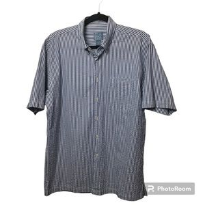 Jos. A. Bank Stays Cool blue striped short sleeve button down shirt. Medium